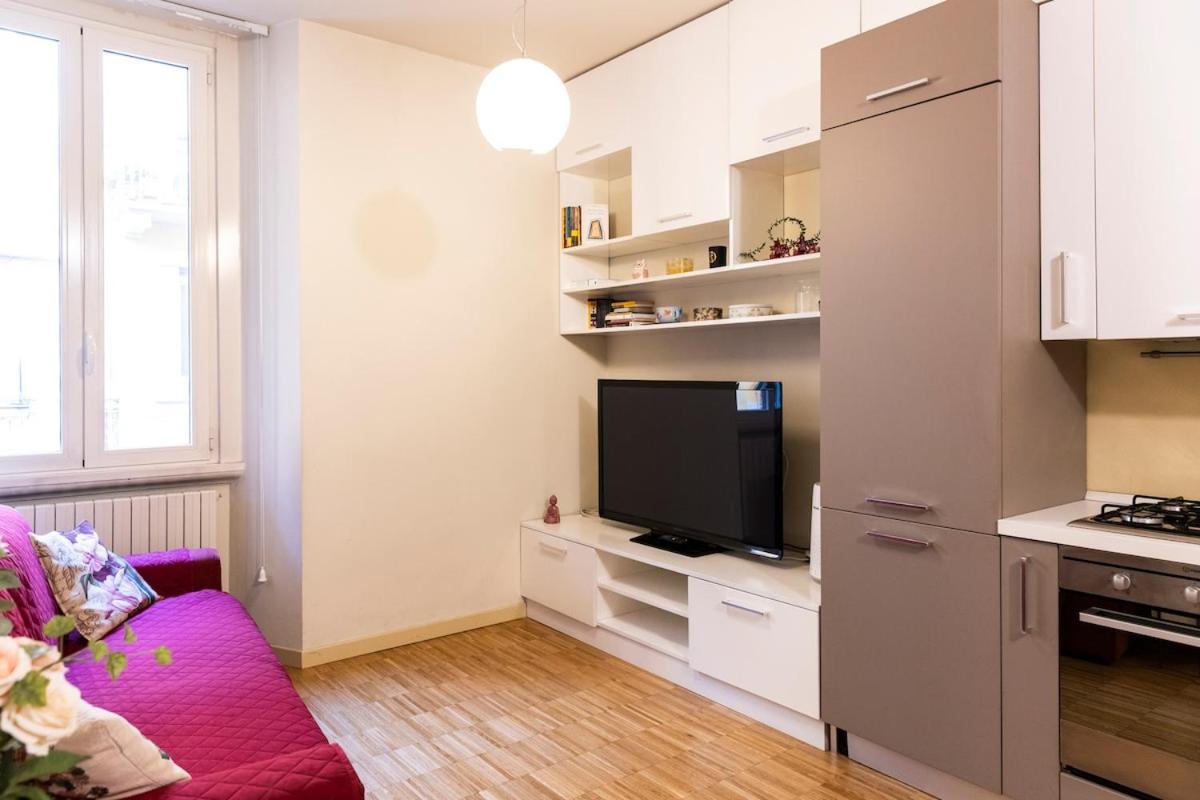Easy Central Flat Milano Esterno foto