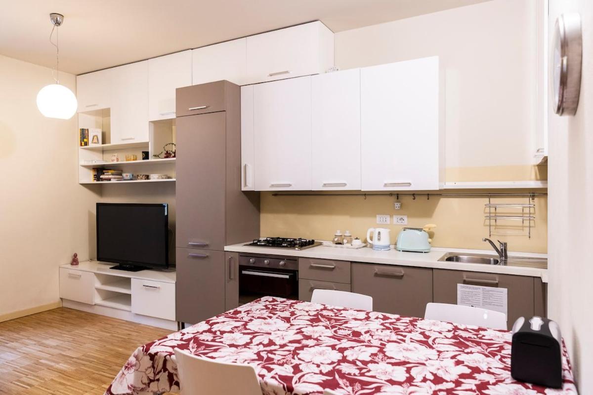 Easy Central Flat Milano Esterno foto